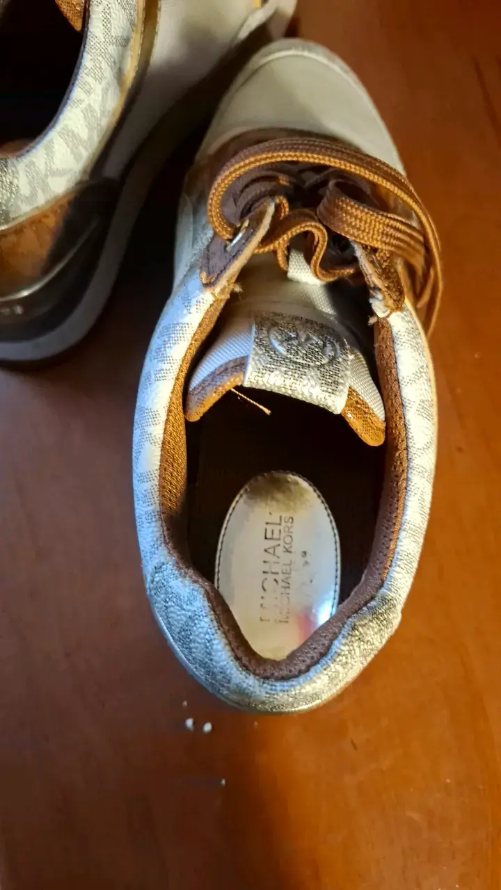 Zapatillas deportivas Michael Kors doradas - 3