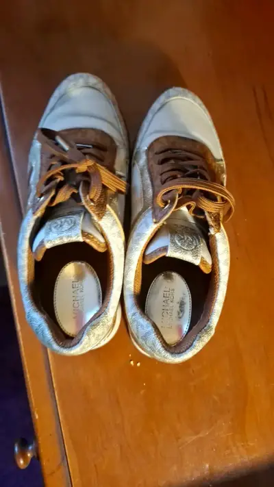 Zapatillas deportivas Michael Kors doradas - miniatura 4