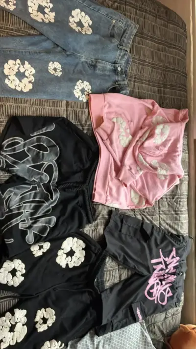 Conjunto de ropa denim tears,syna,minus two - miniatura 1
