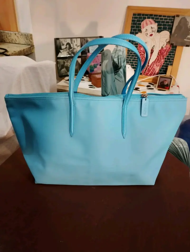 Bolso Tote azul Lacoste elegante - 2