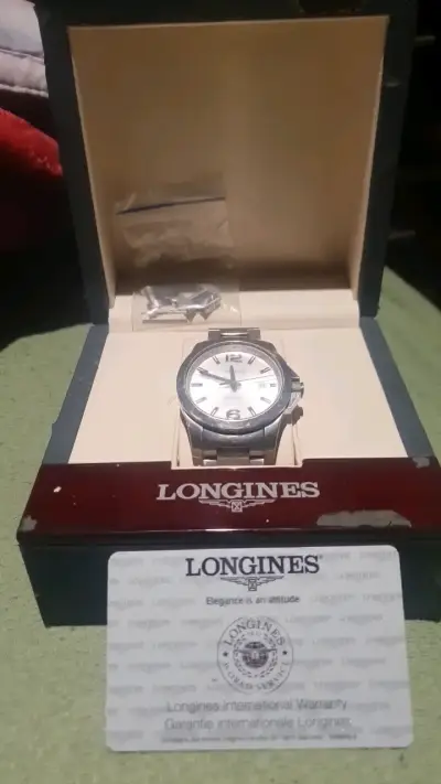 Reloj Longines con Garantía Internacional - miniatura 1