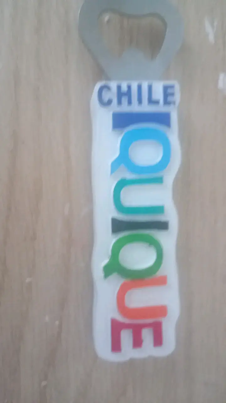 Destapador de botellas Iquique Chile colorido - 1