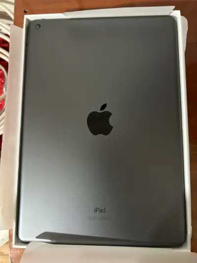 iPad de 9ª generación WiFi - miniatura 2