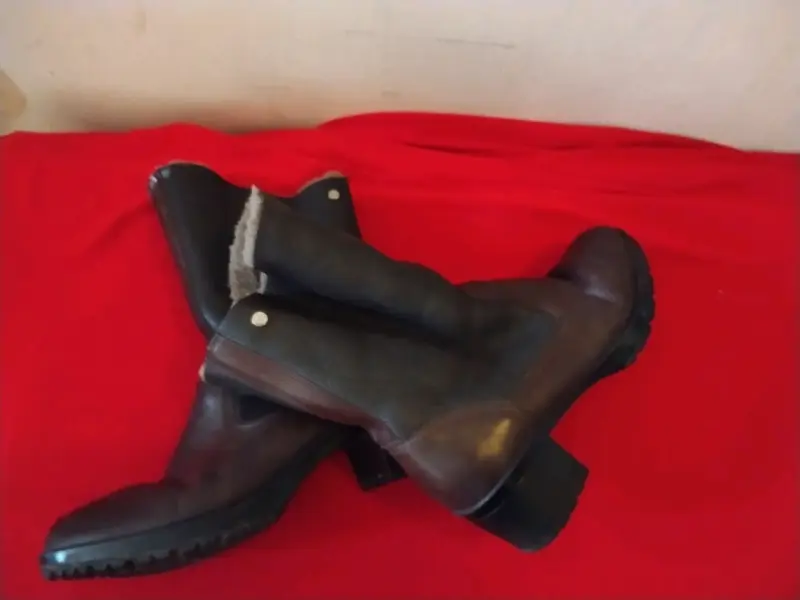 Botas de cuero marrón con forro interior - 1