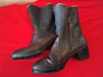 Botas de cuero marrón con forro interior - miniatura 5