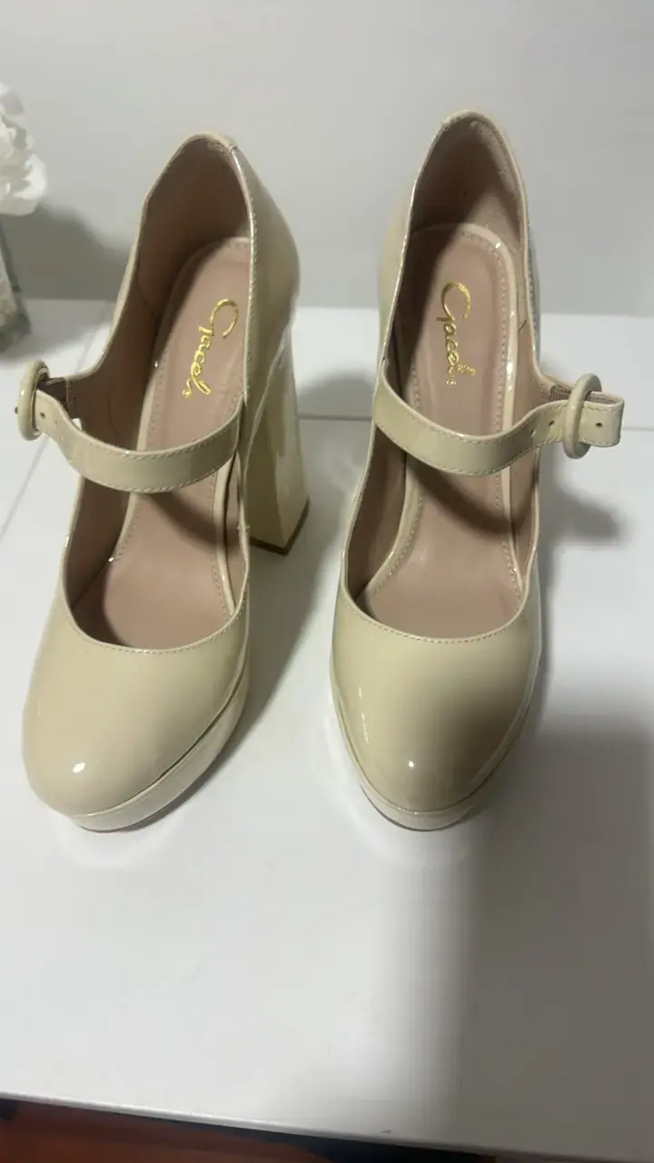 Zapatos de tacón alto beige con correa Grace - 1