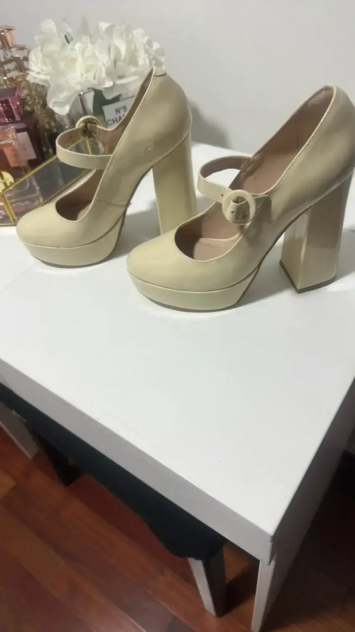 Zapatos de tacón alto beige con correa Grace - 3