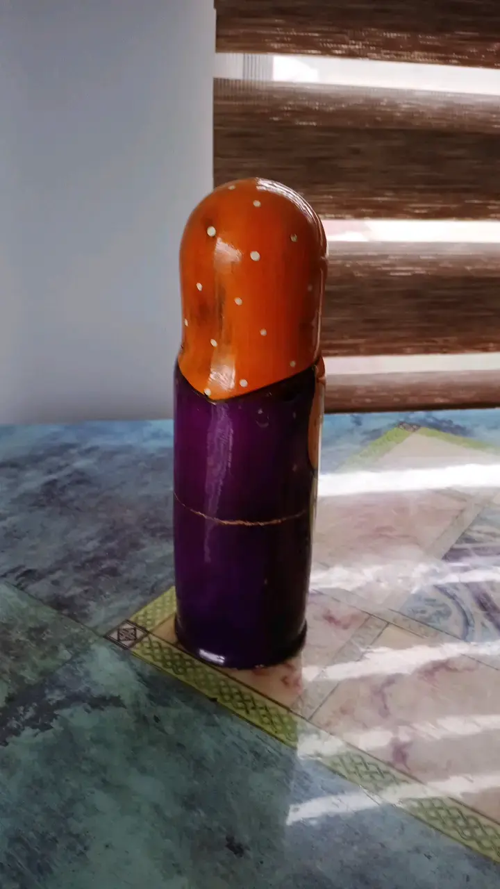 Muñeca Matrioska Rusa Pintada a Mano - 2
