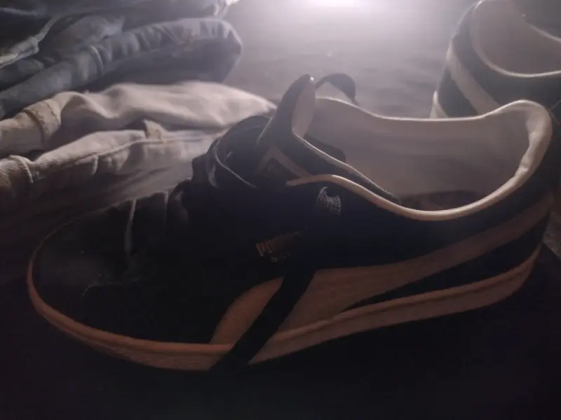 Zapatillas deportivas negras Puma Suede c biletera - 1