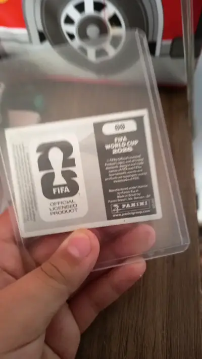 Lámina Panini FIFA World Cup 2018 con rayita - miniatura 2