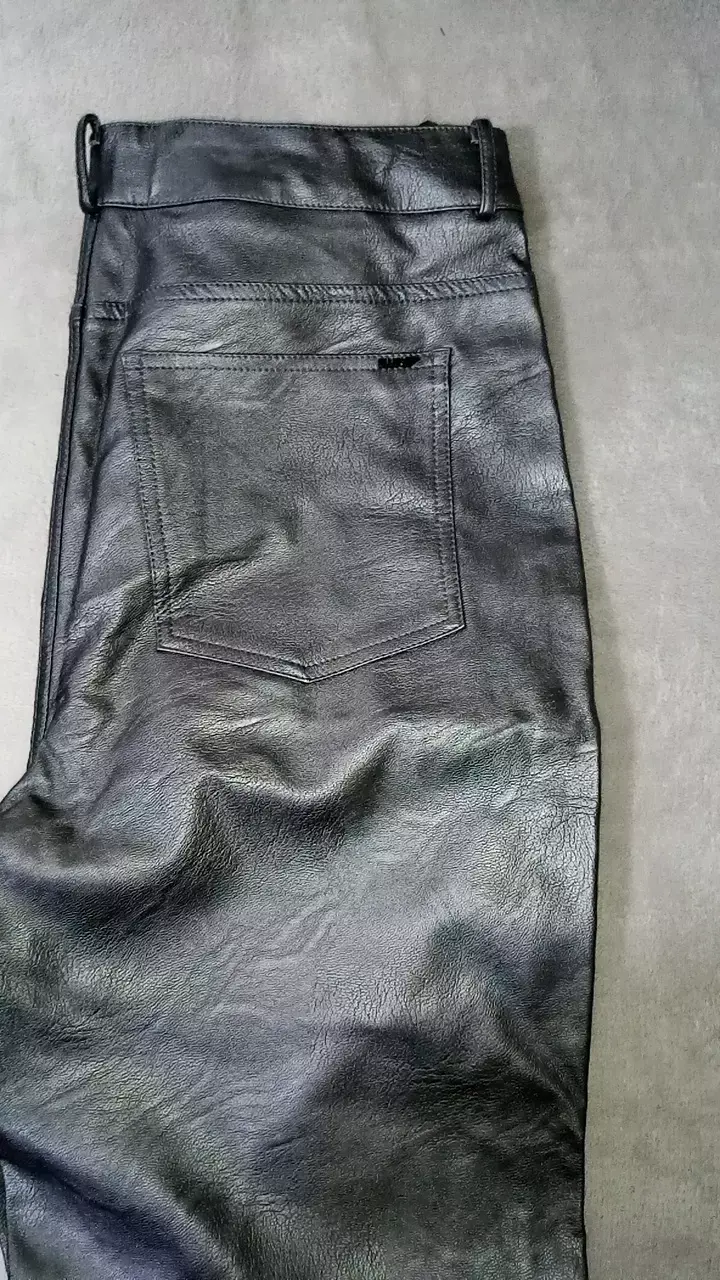 Pantalones de cuero sintético Ellus gris - 4