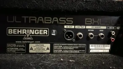 Bajo eléctrico de 5 cuerdas con amplificador Behringer - miniatura 4