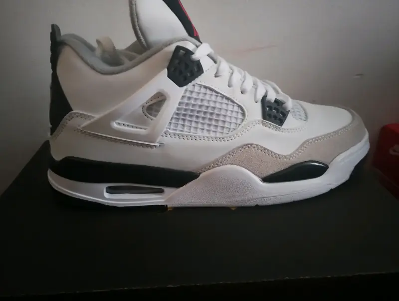 Zapatillas deportivas blancas Air Jordan Retro - 2