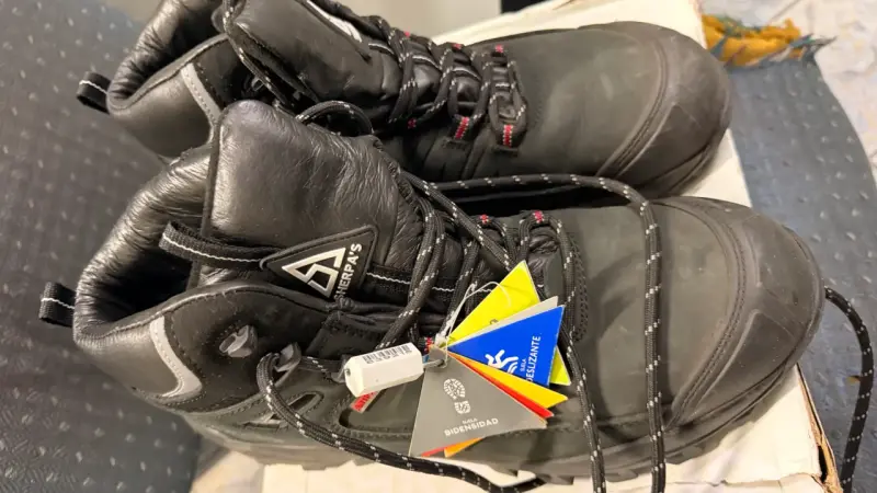 Botas de montaña Sherpa's negras con Kevlar - 2