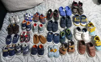 Lote de calzado 26 pares infantil variado - miniatura 2