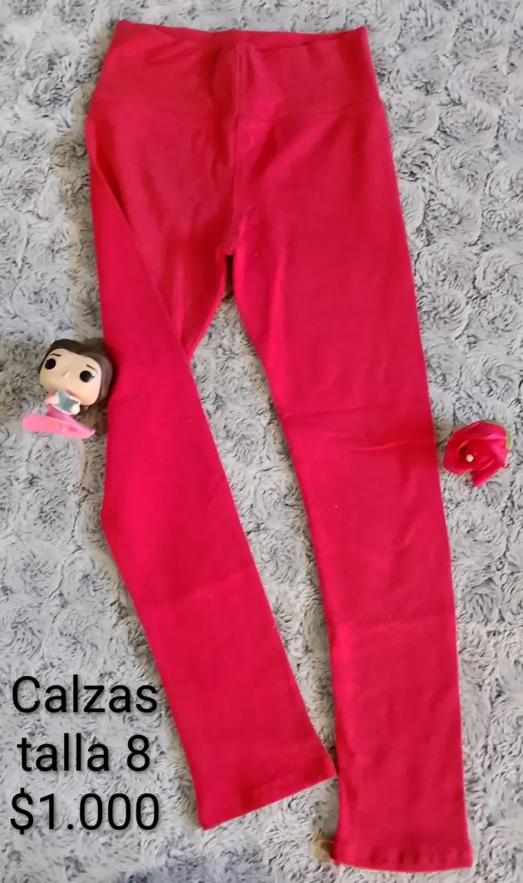 Calzas rojas para niña talla 8