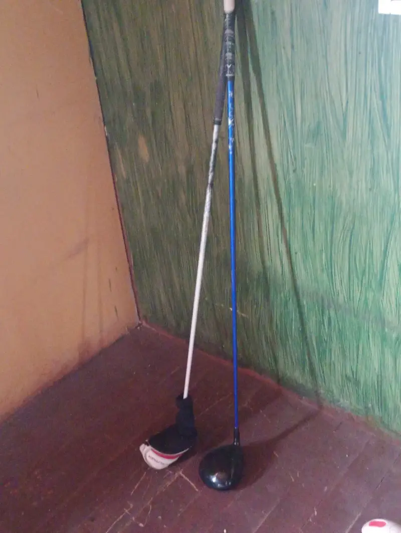 Palos de golf y scooter para niños - 1