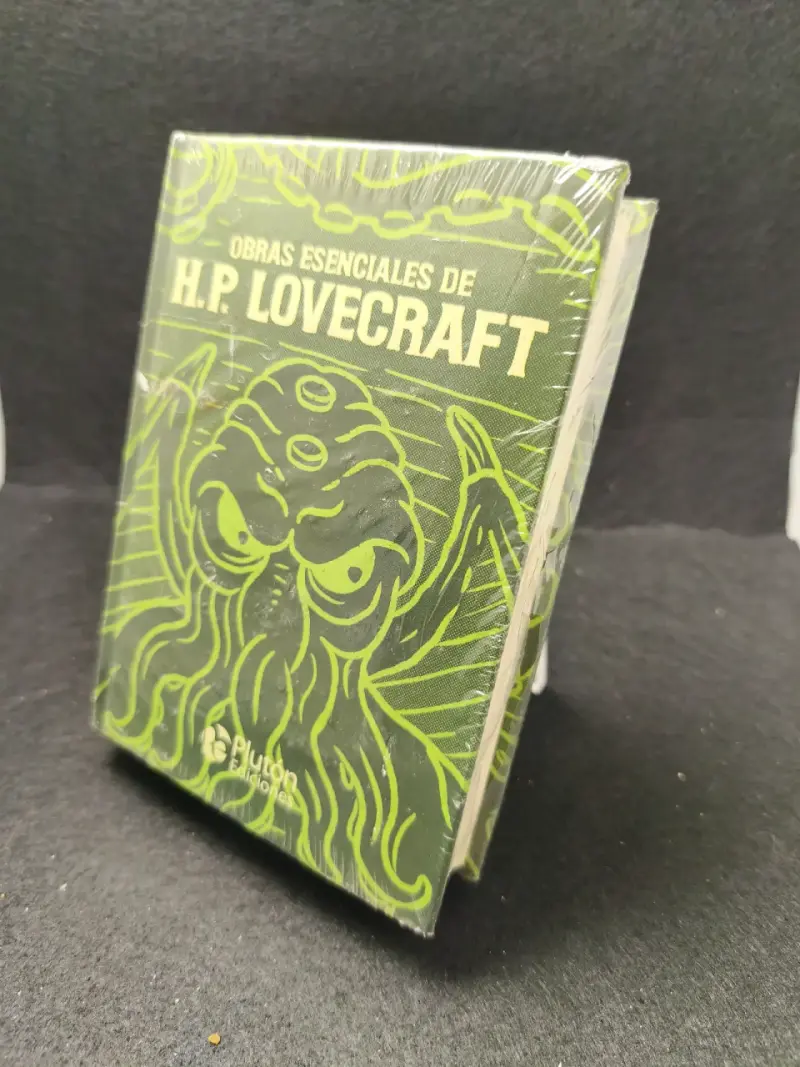 Obras Esenciales de H.P. Lovecraft Edición Plutón - 3