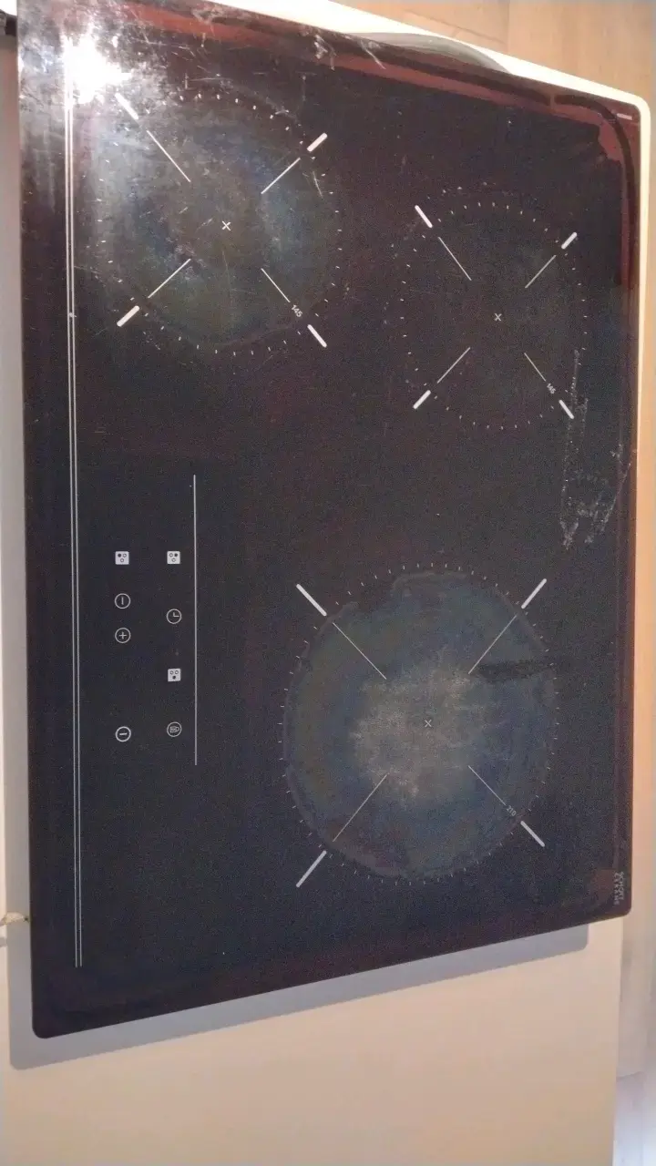Encimera vitrocerámica de inducción 4 zonas - 1