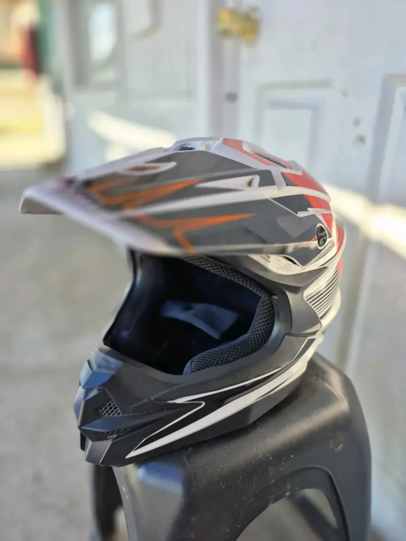 Casco de moto Enduro/Motocross usado – Buen estado - 1