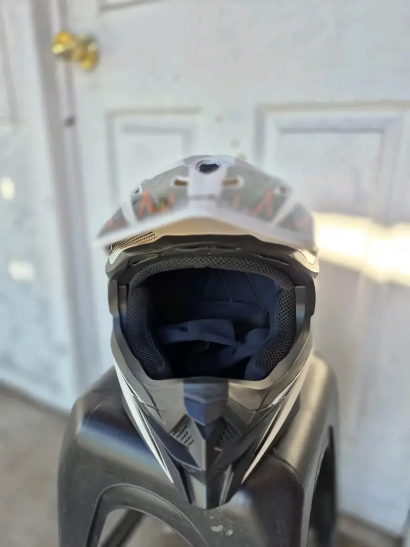 Casco de moto Enduro/Motocross usado – Buen estado - 4
