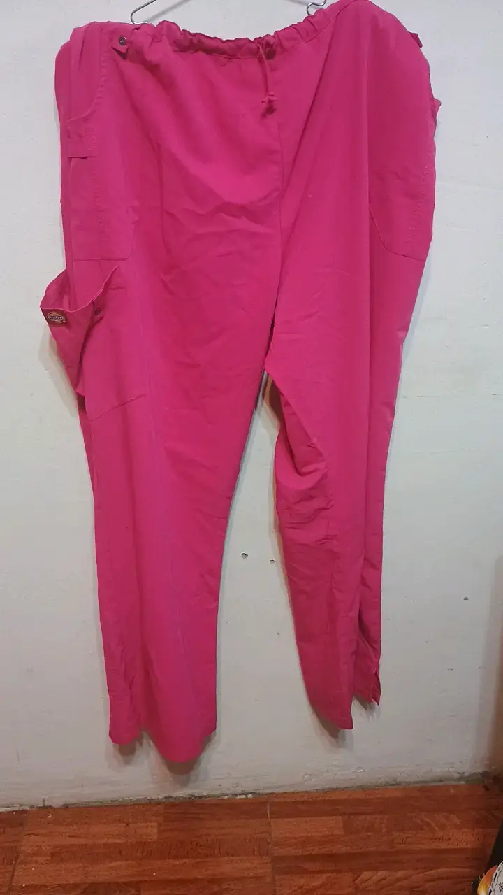 uniforme médico rosado para mujer reciclados - 2