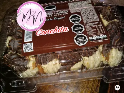 Variedad de galletas y pasteles artesanales - miniatura 5