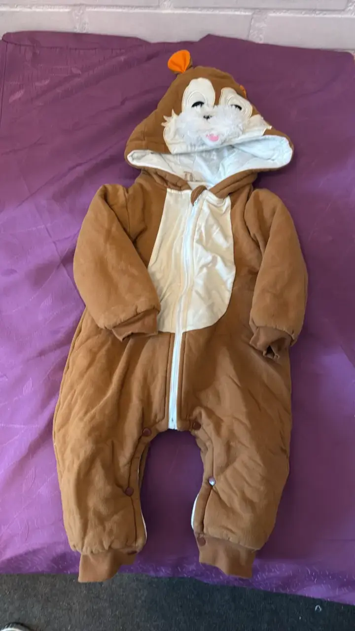 Disfraz de ardilla para bebé con capucha - 5