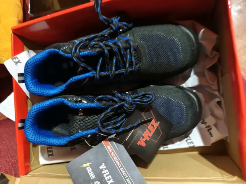 Zapatillas de seguridad nuevas - 3