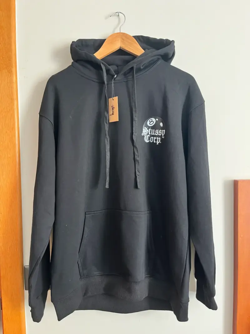 Poleron negro Stussy