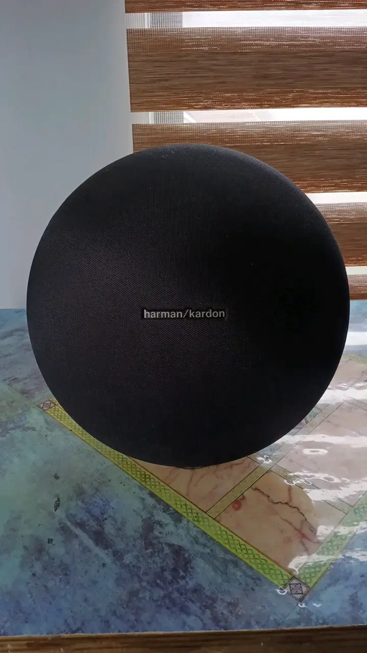 Parlante Bluetooth Harman Kardon Onyx Studio 4 - 1