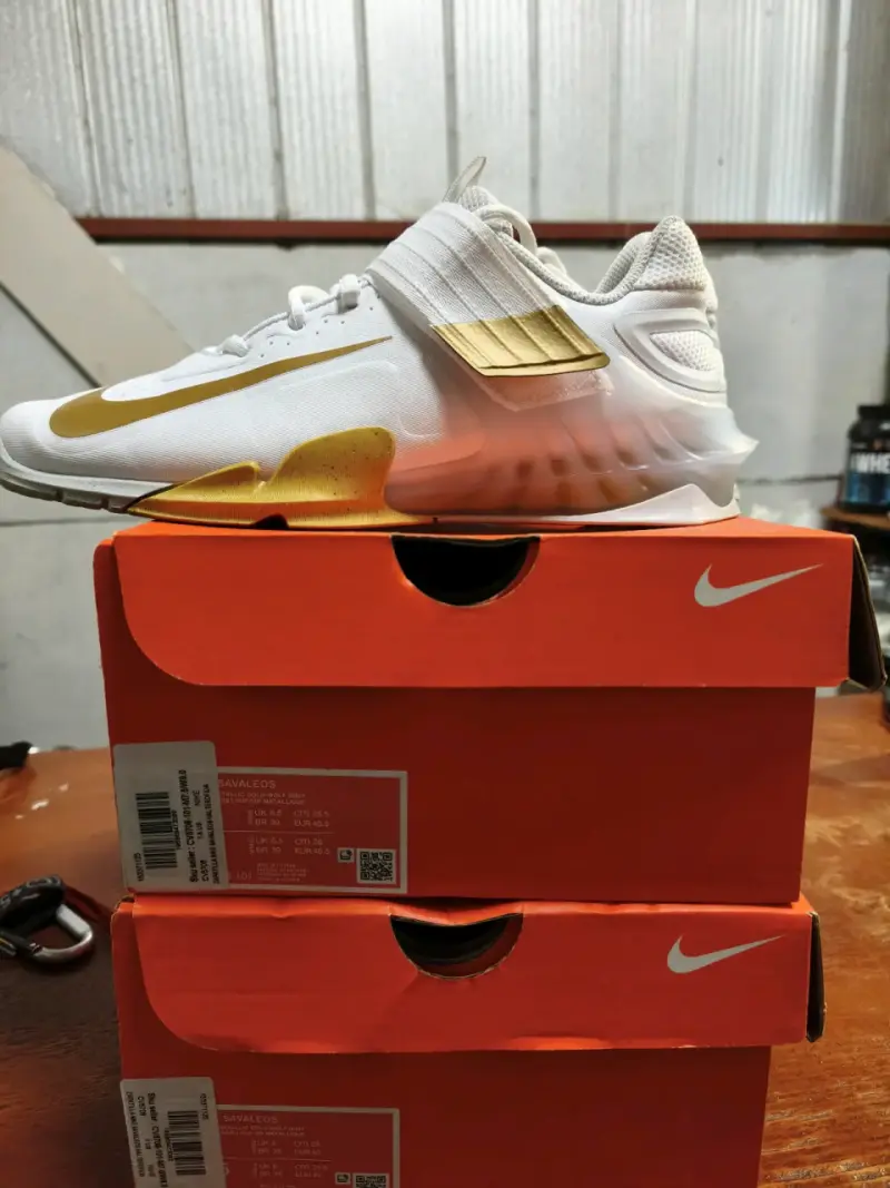 Zapatillas deportivas Nike Savaleos haltero - 4