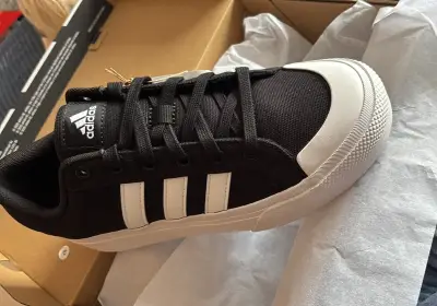 Zapatillas Adidas Bravada 2.0 Plataforma Negras - miniatura 4