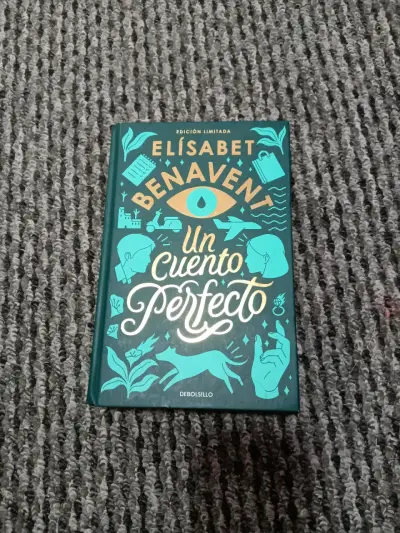 Libro 'Un Cuento Perfecto' Edición Limitada - miniatura 3