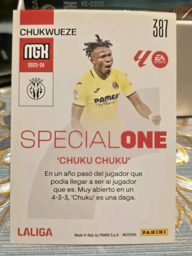 Tarjeta de fútbol Panini Special One 2023-24 - 2