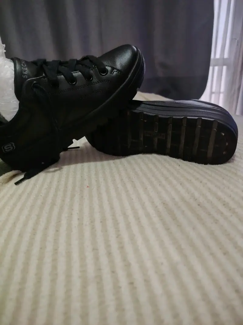 Zapatillas negras Skechers para hombre - 1