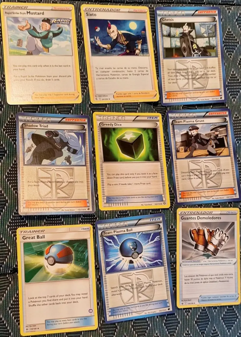 Lote de Cartas Pokémon Variadas - 5
