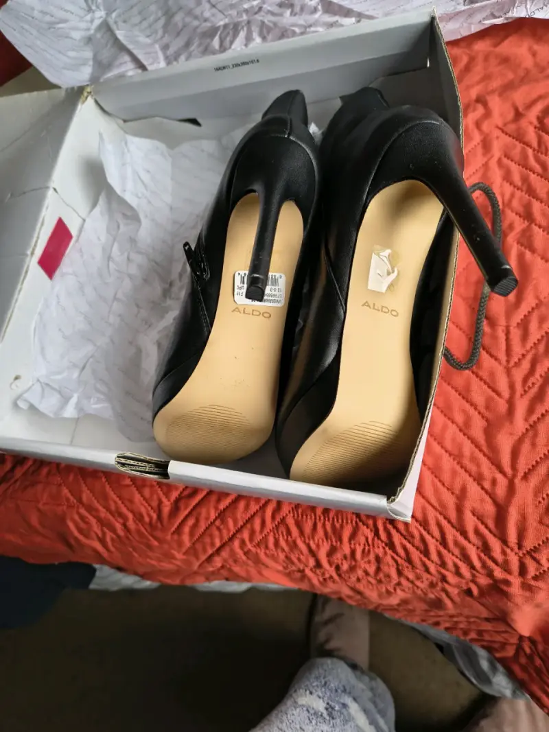 Botines de cuero negro con tacón alto Aldo - 2