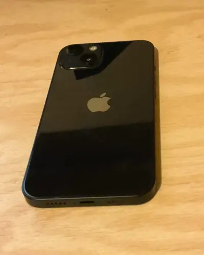 iPhone 13 en excelente estado con caja original - miniatura 4