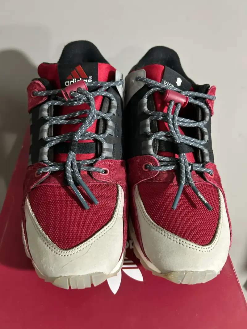Zapatillas Adidas EQT Support 93 Victorinox rojas - 2