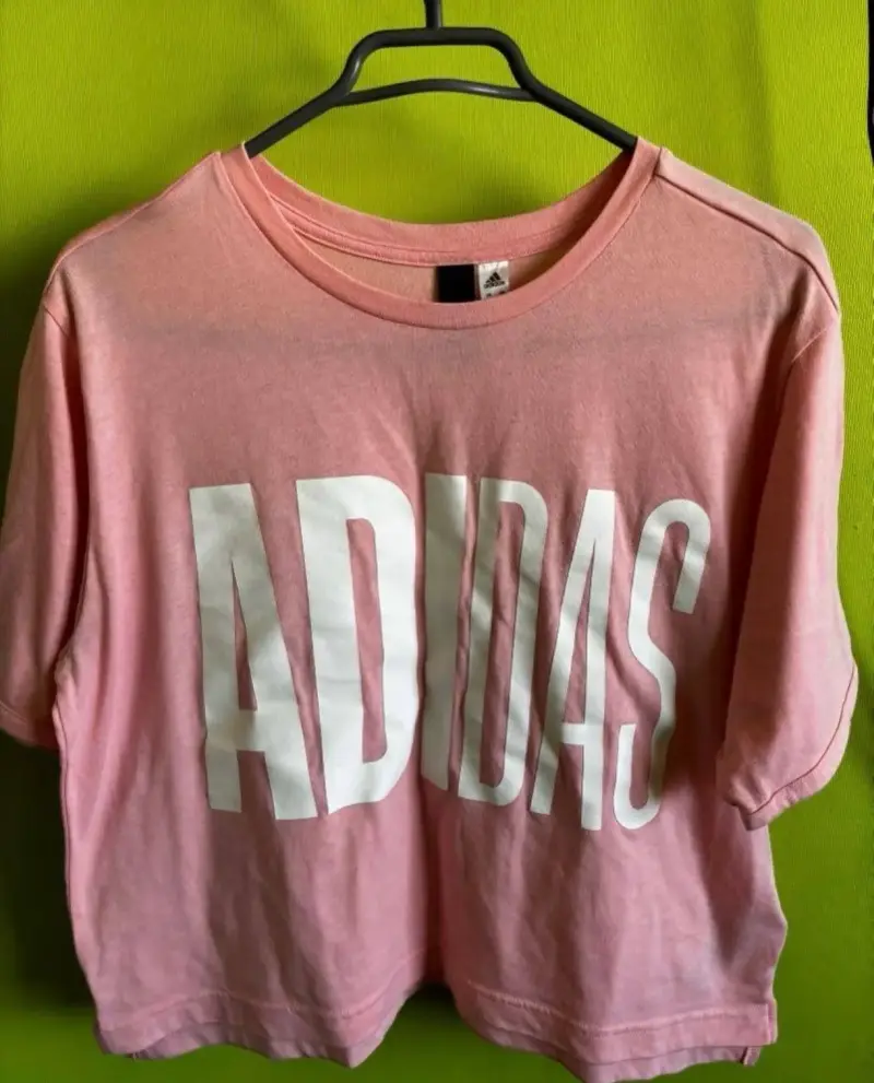 Polera Adidas rosa para mujer - 1