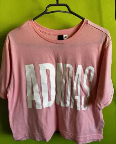 Polera Adidas rosa para mujer - miniatura 1