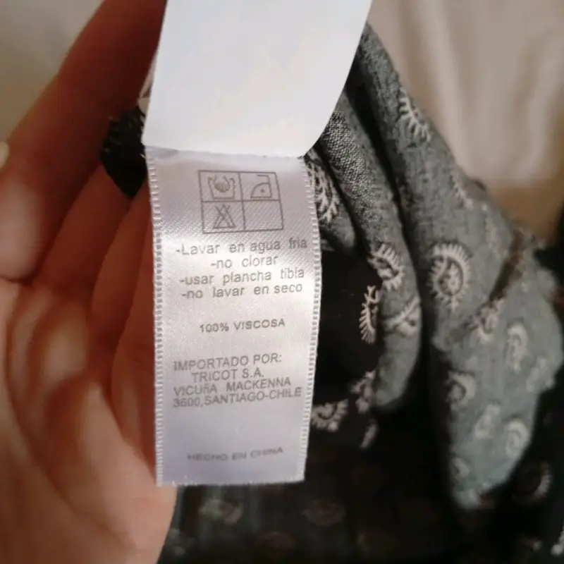 Blusa estampada de viscosa Abstracts - 3