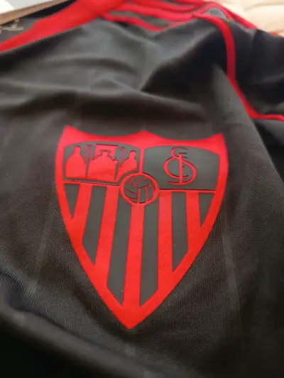 Camiseta Sevilla 25/26  talla M - miniatura 4