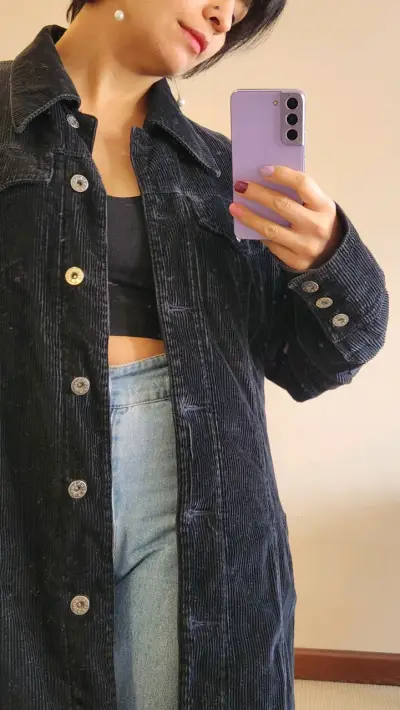Abrigo largo de cotelé negro para mujer - miniatura 4