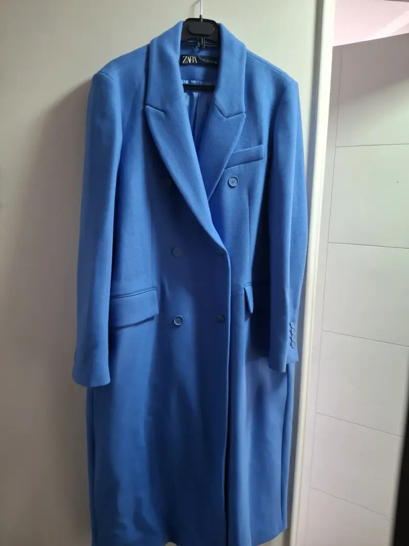 Abrigo azul largo Zara en buen estado - 2