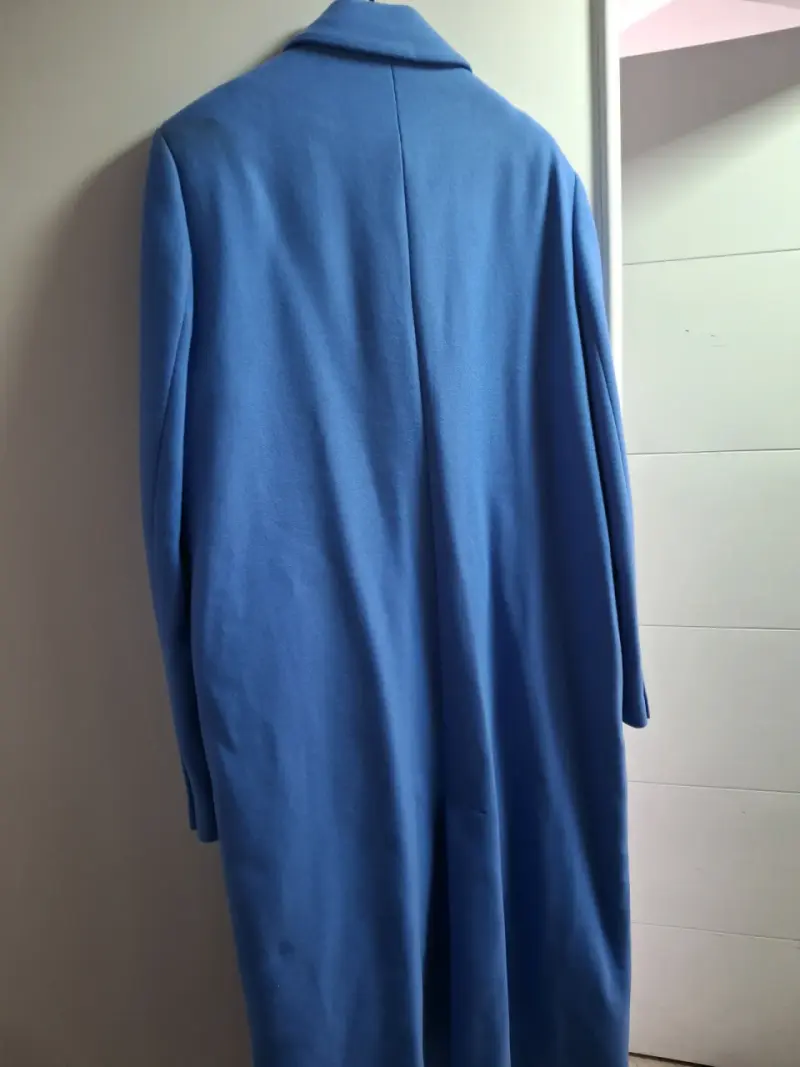 Abrigo azul largo Zara en buen estado - 5