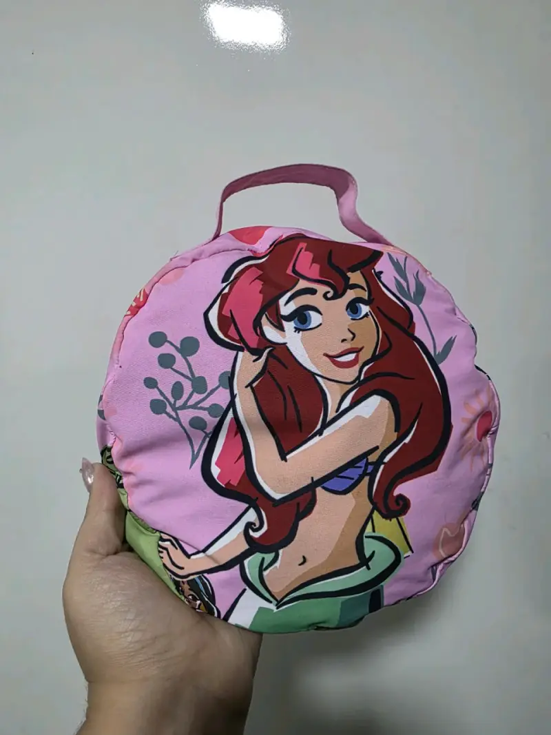 Chaqueta infantil con diseño de princesas - 5