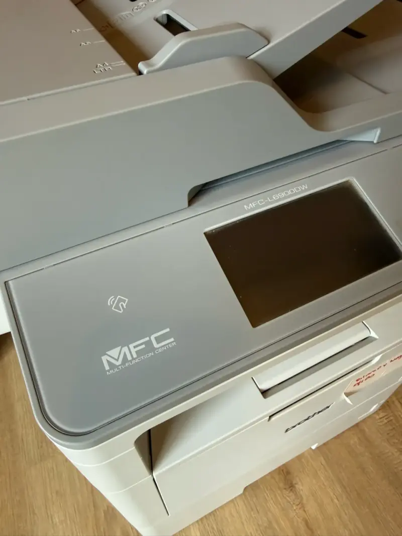 Impresora multifuncional Brother MFC-L6900DW - 2