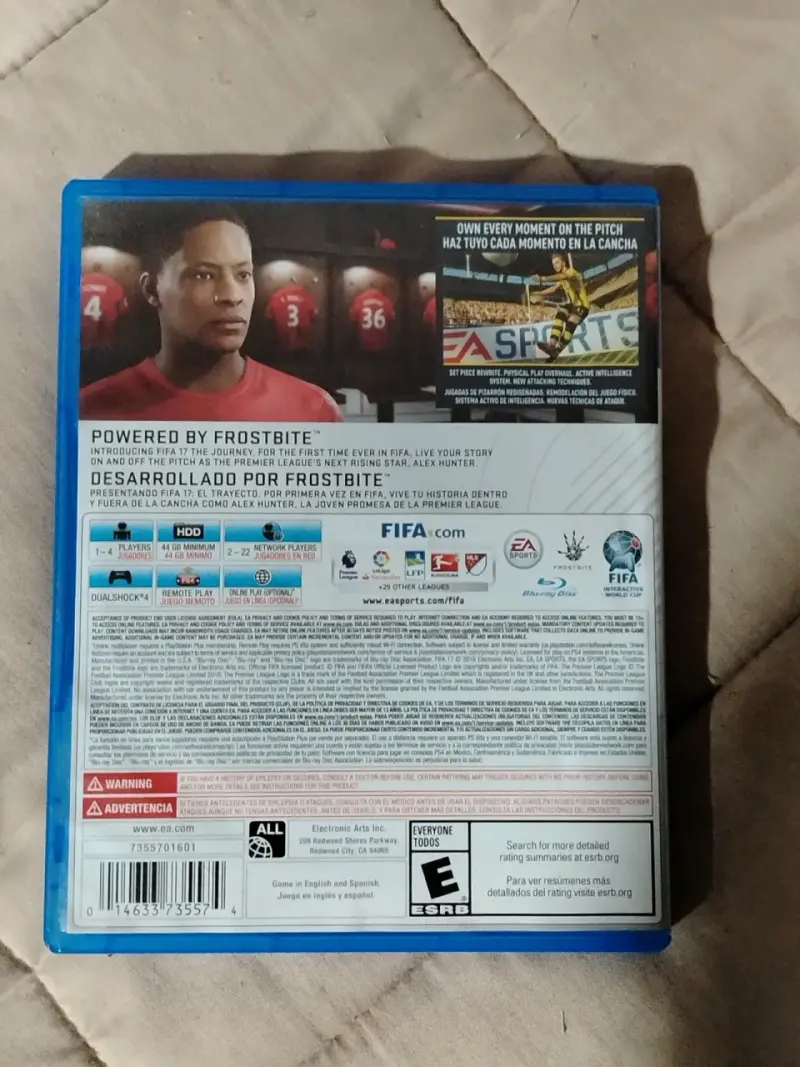 Juego FIFA 17 para PS4 en buen estado - 2